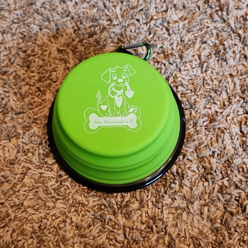 Mr. Peanuts Collapsible Pet Bowl